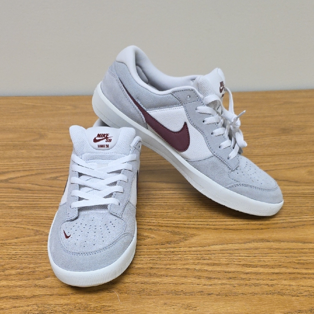 Nike SB Force 58 Skate Shoe Platinum Tint Dark Red Men's Size 10.5 FQ7637 001